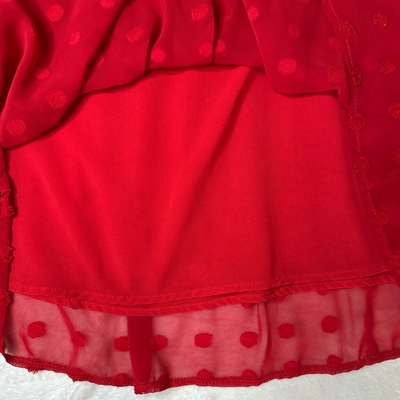 Chic Red Ruffle Blouse - Picture 4 of 6